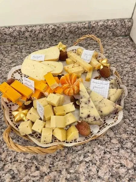 Vente de plateaux de fromages régionaux proche de Dunkerque, Dunkerque, Crèmerie Mary